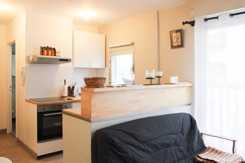 Charming bright apartment near Vincennes Apartment in Vincennes