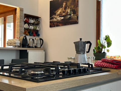 Kitchen or kitchenette, kitchen