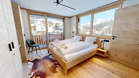 Bed, View (from property/room), Bedroom