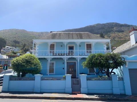 La Rochelle Heritage Beach House House in Cape Town
