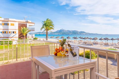View (from property/room), Balcony/Terrace, Beach, Sea view