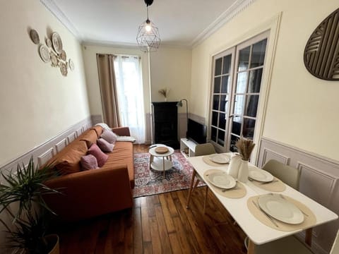 Elegant 2-bedroom apartment near Paris & Château de Vincennes Apartment in Nogent-sur-Marne