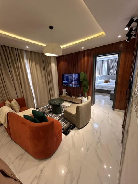 Communal lounge/ TV room, TV and multimedia, Living room, Seating area