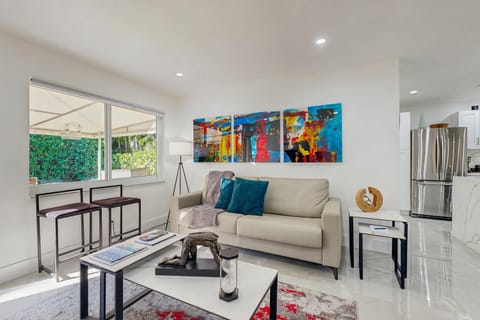 JS & JS 2040 LLC House in Wilton Manors