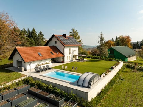 Property building, Day, Natural landscape, Garden, Garden view, Pool view, Swimming pool, sunbed