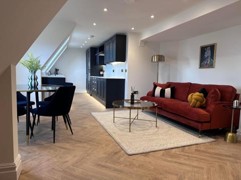 Elegant 2 bed Penthouse in Leyburn Apartment in England