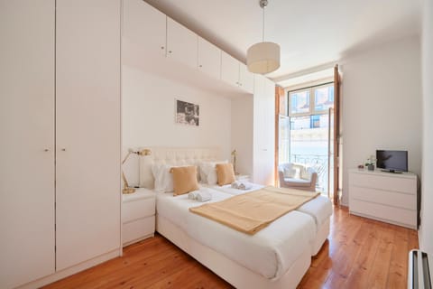 Balcony/Terrace, Decorative detail, Bedroom