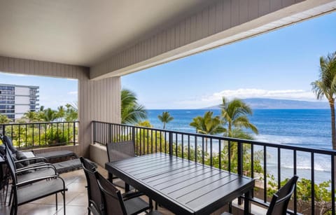 Kaanapali Alii 2 Bedroom Oceanfront House in Kaanapali