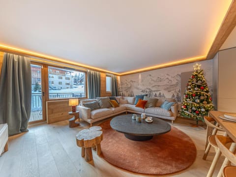 Appartement de standing avec piscine, sauna et hammam à Val-d'Isère - FR-1-694-424 Apartment in Val dIsere