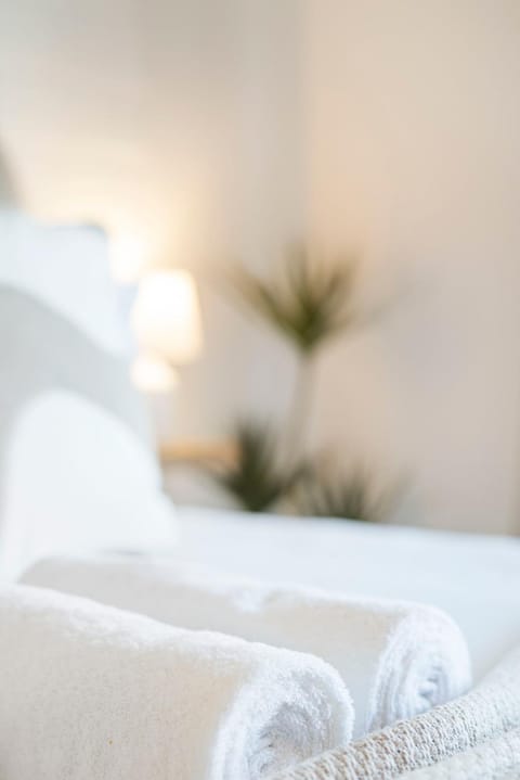 The Ivory on Kloof Apartment in Sea Point