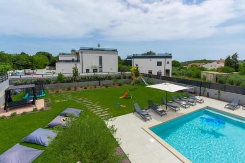 Garden, Garden view, Swimming pool
