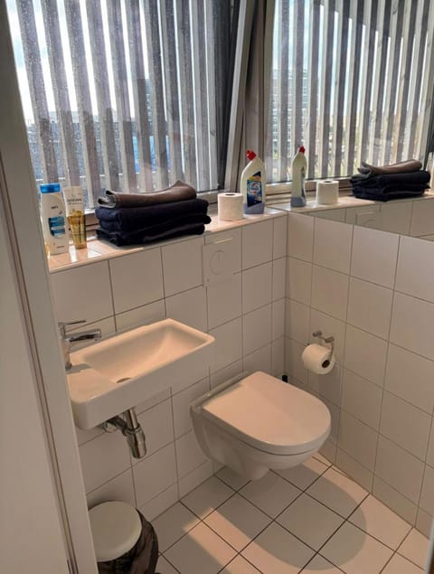 Central Vesterbro Apartment in Copenhagen