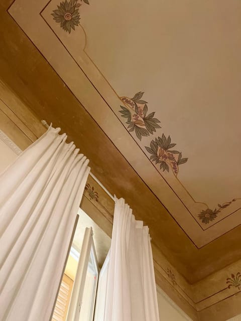 Decorative detail