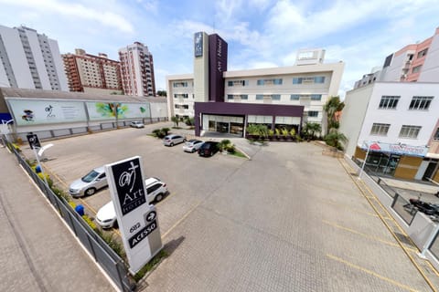 Property building, Facade/entrance