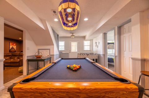 Sunrise Dream - Nags Head MP 16, Oceanfront, Ocean View, Pool, Hot Tub, Sauna, Pets OK, Flex Stays House in Nags Head