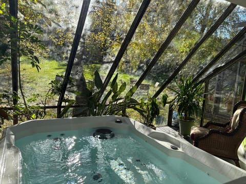 Hot Tub, Garden view
