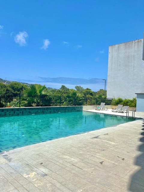 Pool view, Swimming pool