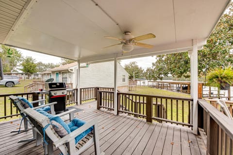 Couples Getaway! Lake Talquin Townhome with Deck House in Georgia