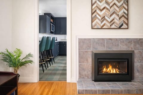 Private Riverside Retreat House in Appleton