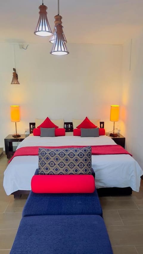 Bed, Photo of the whole room, Bedroom, wedding