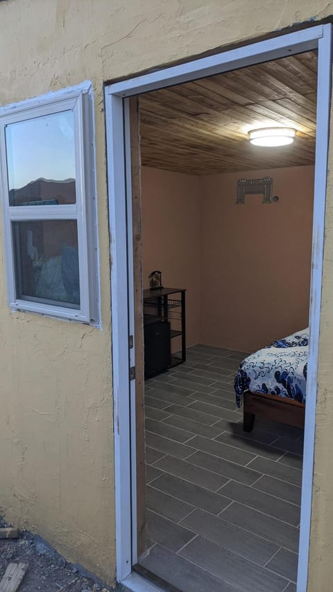Cozy Peaceful Tiny Cabins Behind Big Bend National Park Cabin in Big Bend National Park