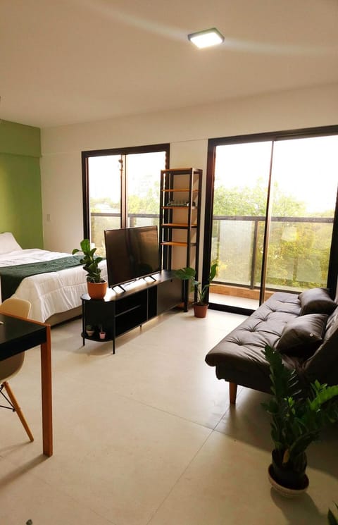 Bed, View (from property/room), Balcony/Terrace, Photo of the whole room, Seating area, Bedroom
