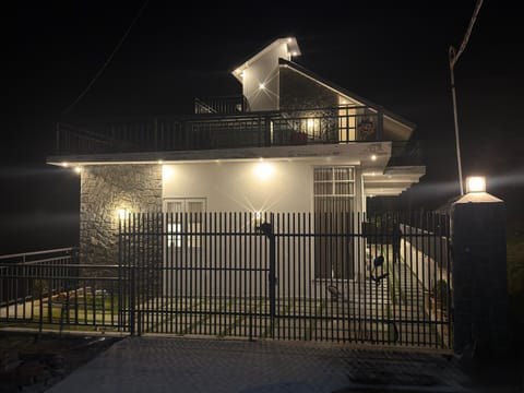 Property building, Night
