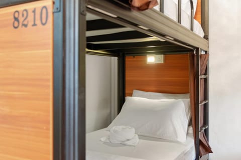 bunk bed