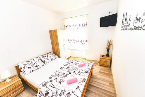 TV and multimedia, Bedroom