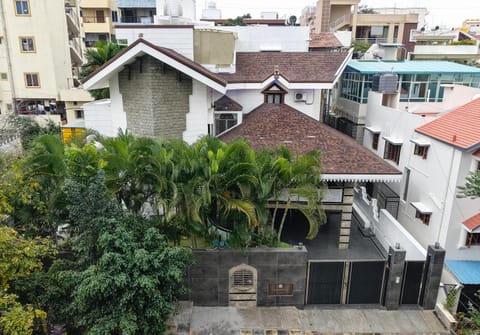Property building, Bird's eye view