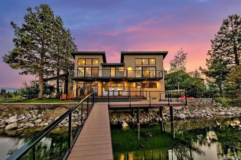 2030 Marconi Way home House in South Lake Tahoe