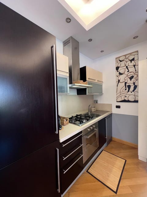 Kitchen or kitchenette, oven, stove