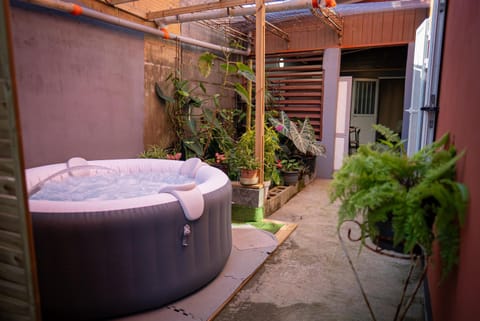 Garden, Spa and wellness centre/facilities