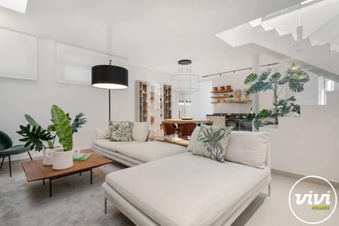 Communal lounge/ TV room, Living room