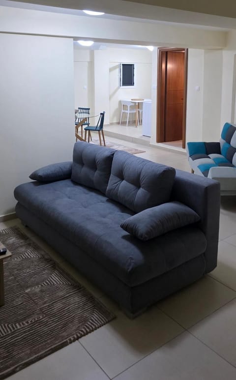 Living room, Photo of the whole room, Seating area, Evening entertainment