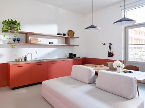 Kitchen or kitchenette, Living room