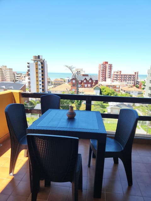 Natural landscape, Balcony/Terrace, City view