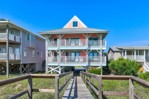 LegaSea House in Carolina Beach