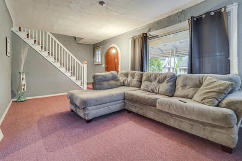 Easy Dtwn Detroit Access! Pet-Friendly Family Home House in Detroit