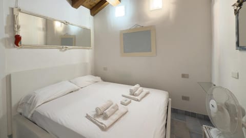 Villa Cleopatra Apartment in Golfo Aranci