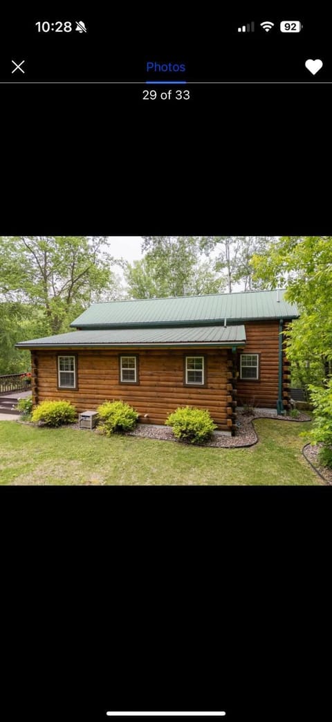 The Cozy Family Cabin in Wabasha near Downtown Cabin in Wabasha