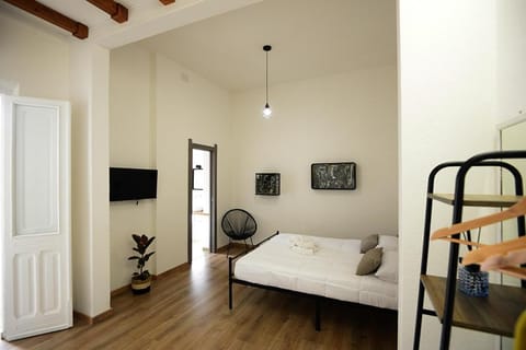 TV and multimedia, Photo of the whole room