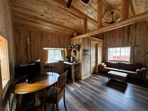 Harmels on the Taylor House in Almont