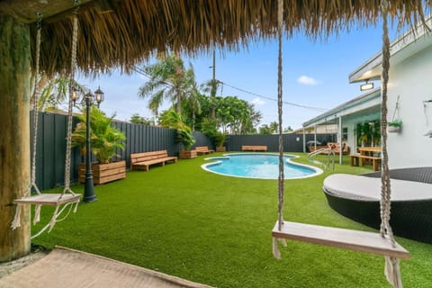 Casa Mayami Villa in Ojus