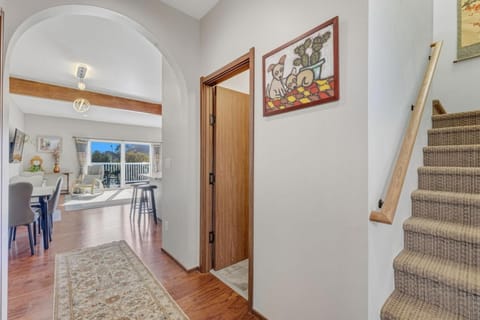 Lake Marie Lodge House in Rockaway Beach