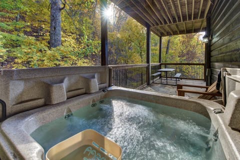 Bears Haven Lodge cabin Cabin in Sevier County