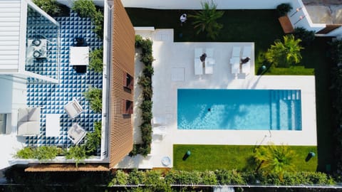 Property building, Swimming pool