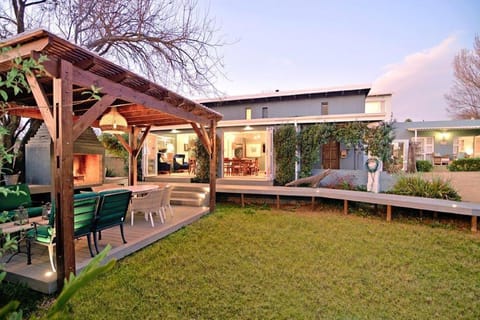 Property building, Balcony/Terrace