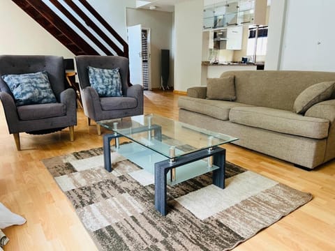 Communal lounge/ TV room