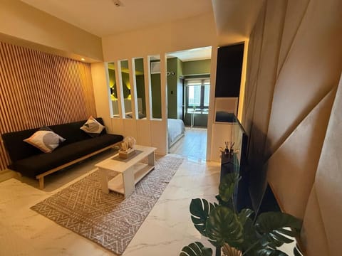 Communal lounge/ TV room, TV and multimedia, Living room
